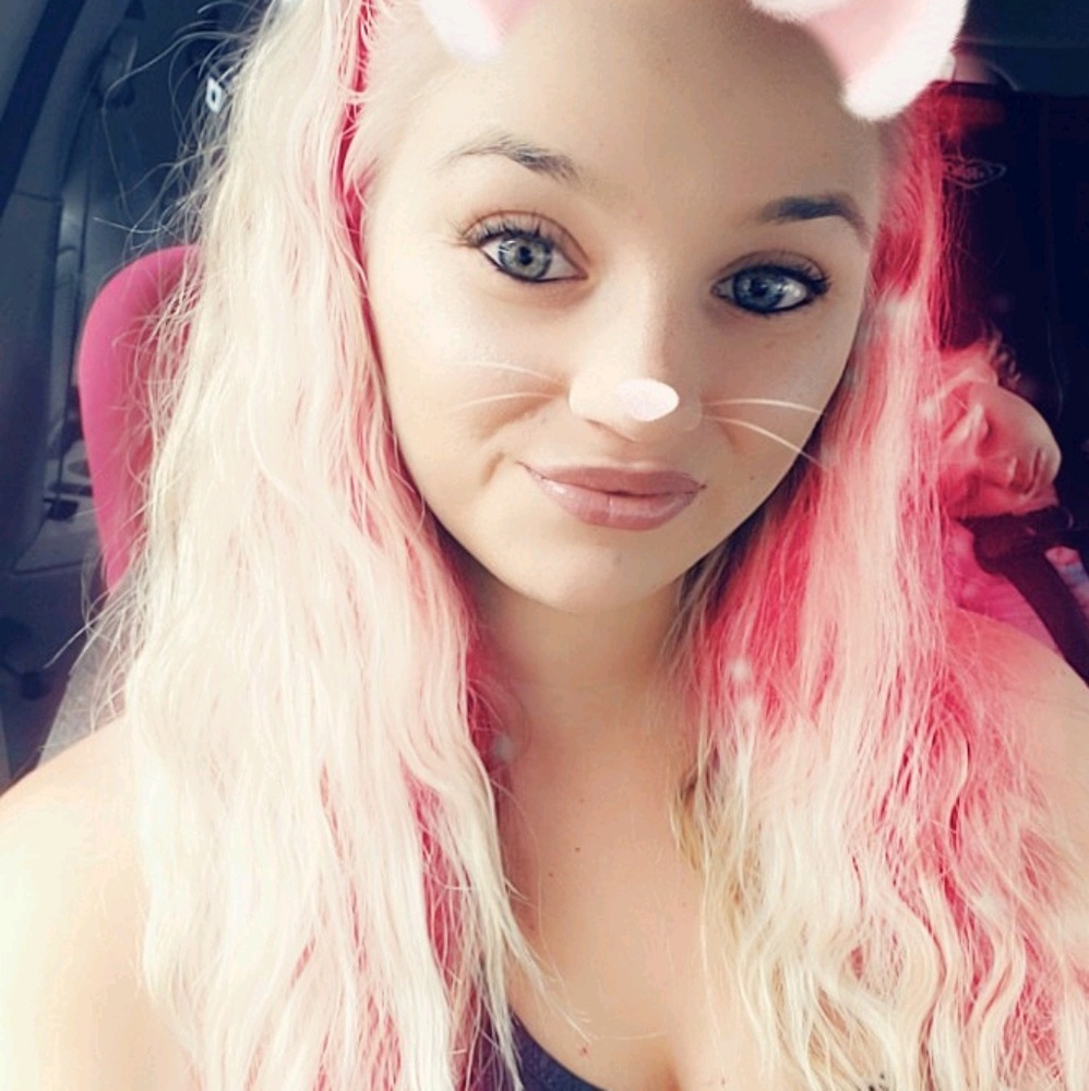 Meet your Posher, Amber